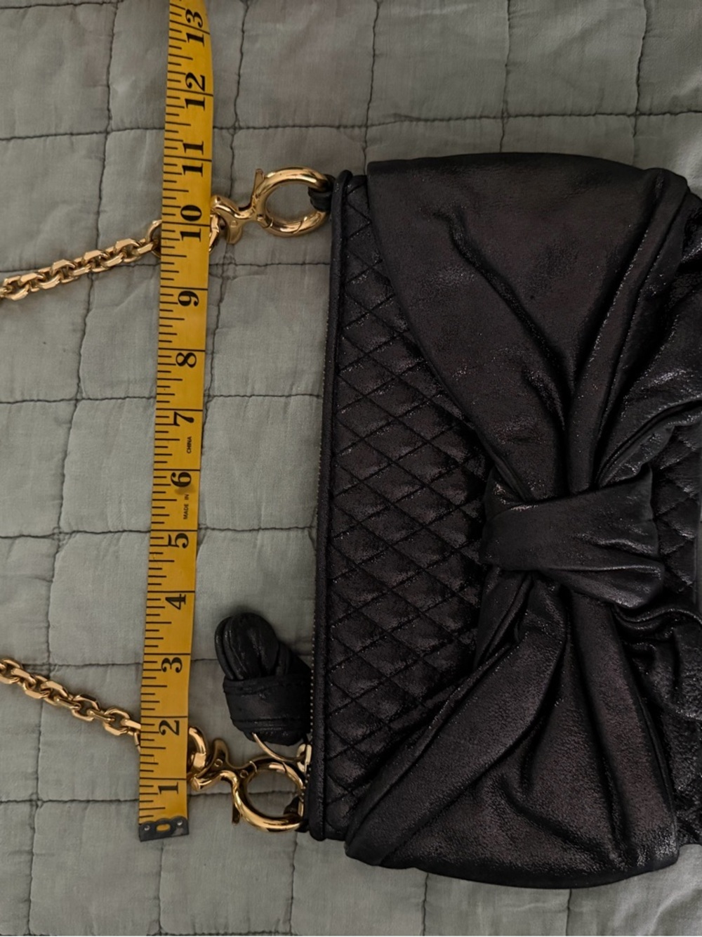 Juicy Couture Black Quilted Bow Crossbody with Gold Hardware - Picture 2 of 5